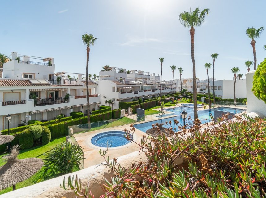 Resale - Apartment -
Orihuela Costa - Costa Blanca