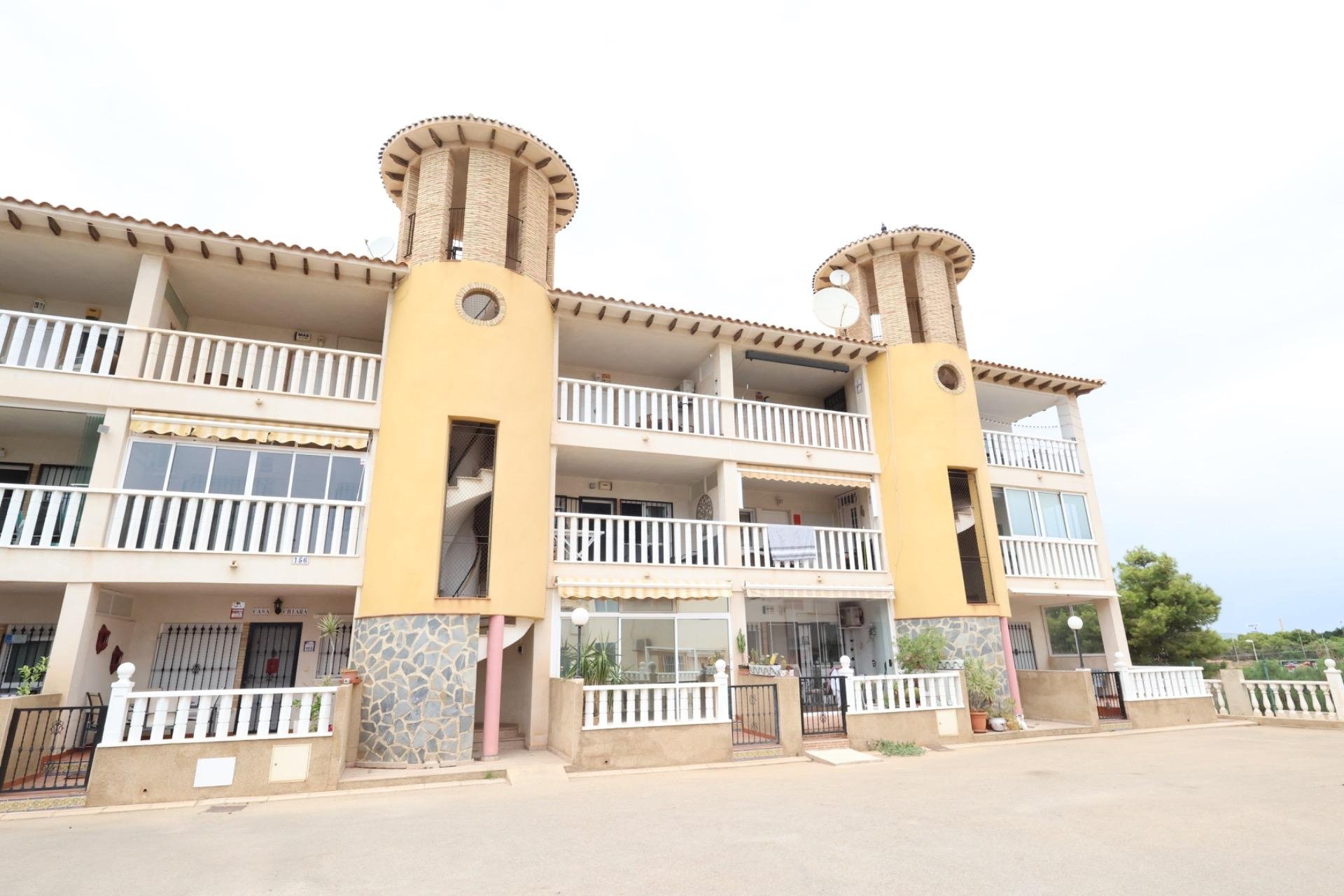 Resale - Apartment -
Orihuela Costa - Costa Blanca
