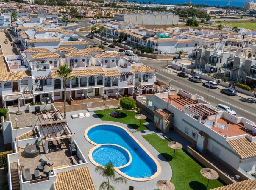 Resale - Apartment -
Orihuela Costa - Costa Blanca