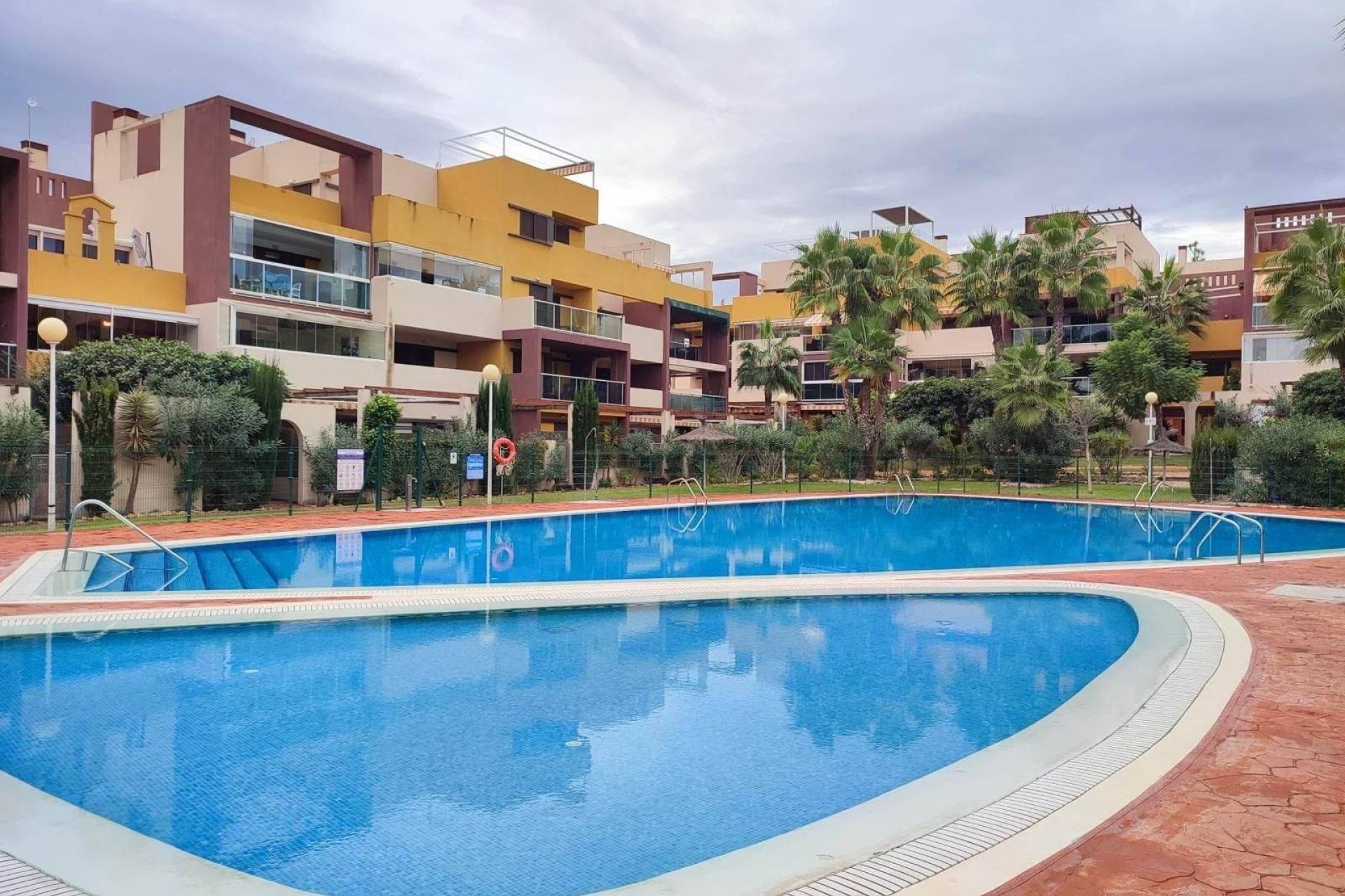 Resale - Apartment -
Orihuela Costa - Horizonte - La Campana