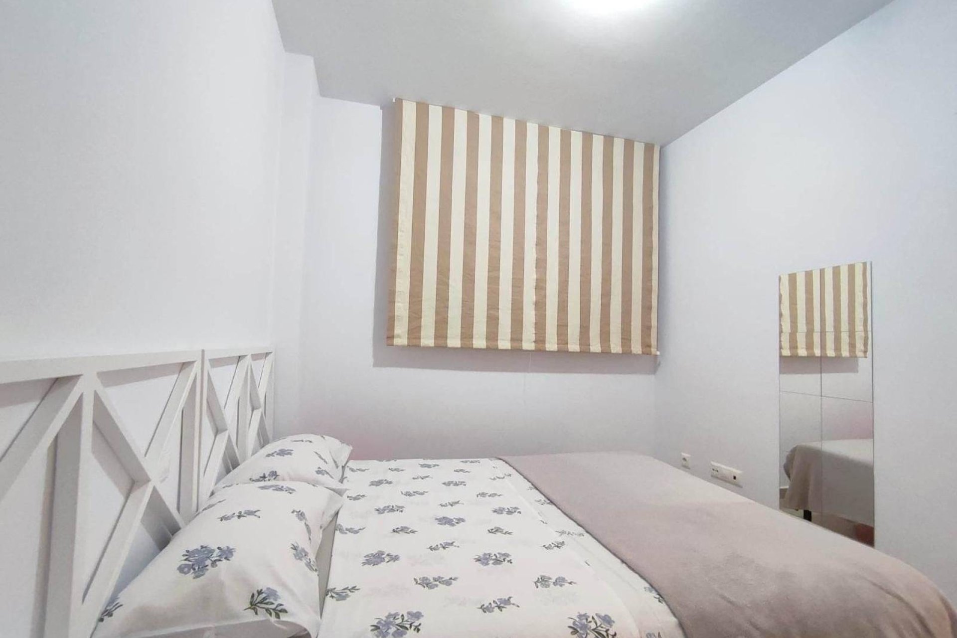 Resale - Apartment -
Orihuela Costa - Horizonte - La Campana