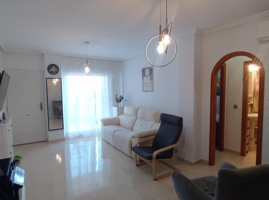 Resale - Apartment -
Orihuela Costa - LOMAS CABO ROIG