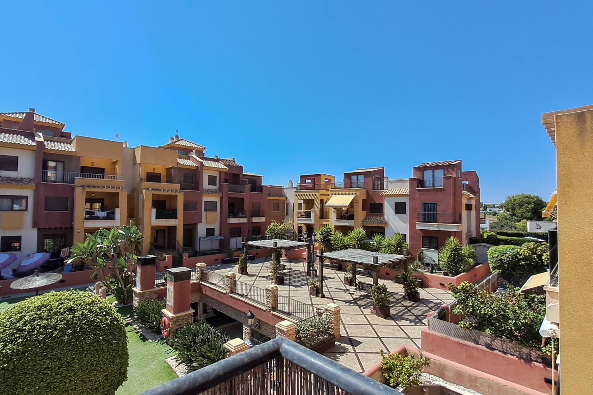 Resale - Apartment -
Orihuela Costa - Lomas de Cabo Roig