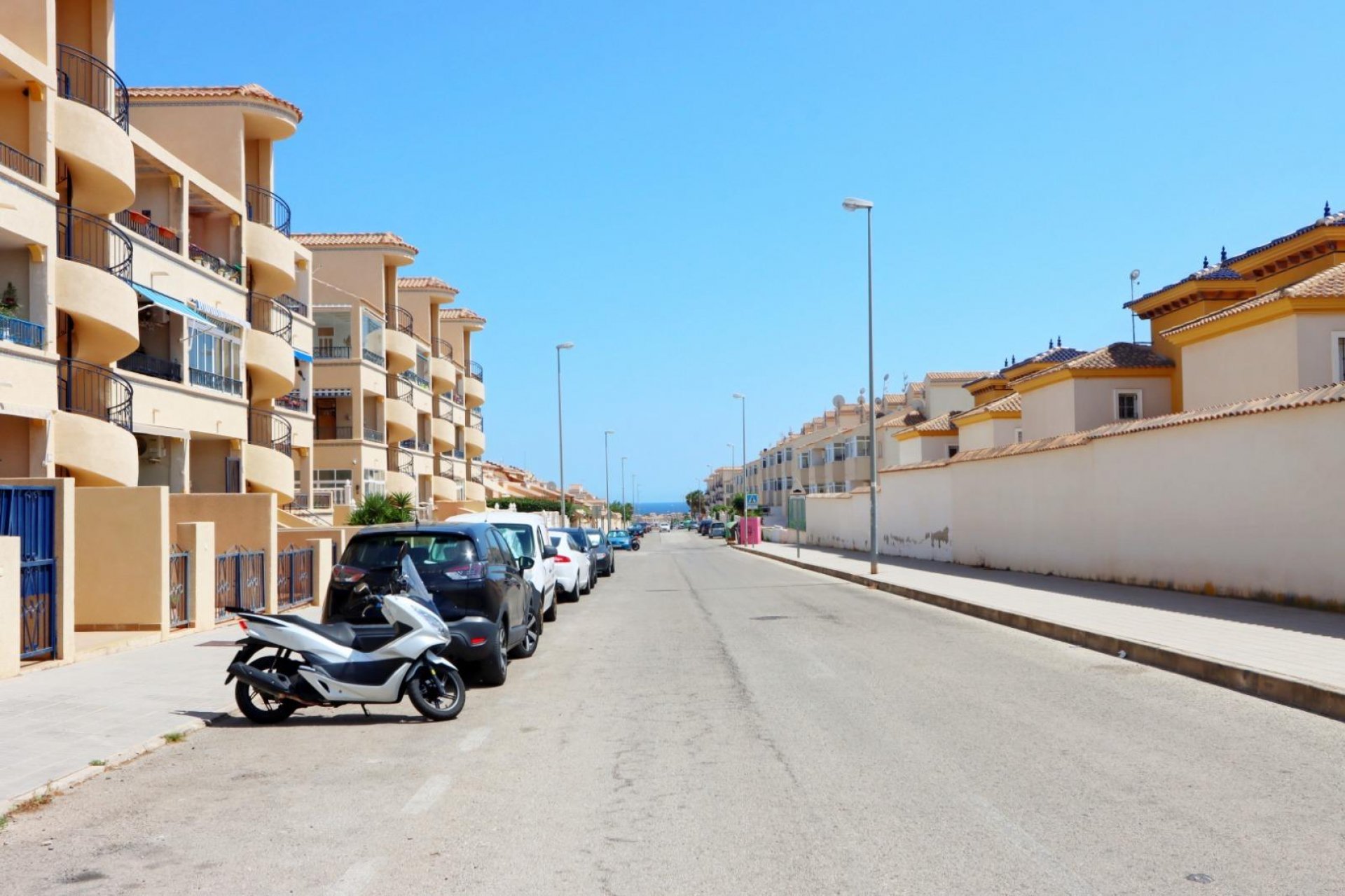 Resale - Apartment -
Orihuela Costa - Punta Prima