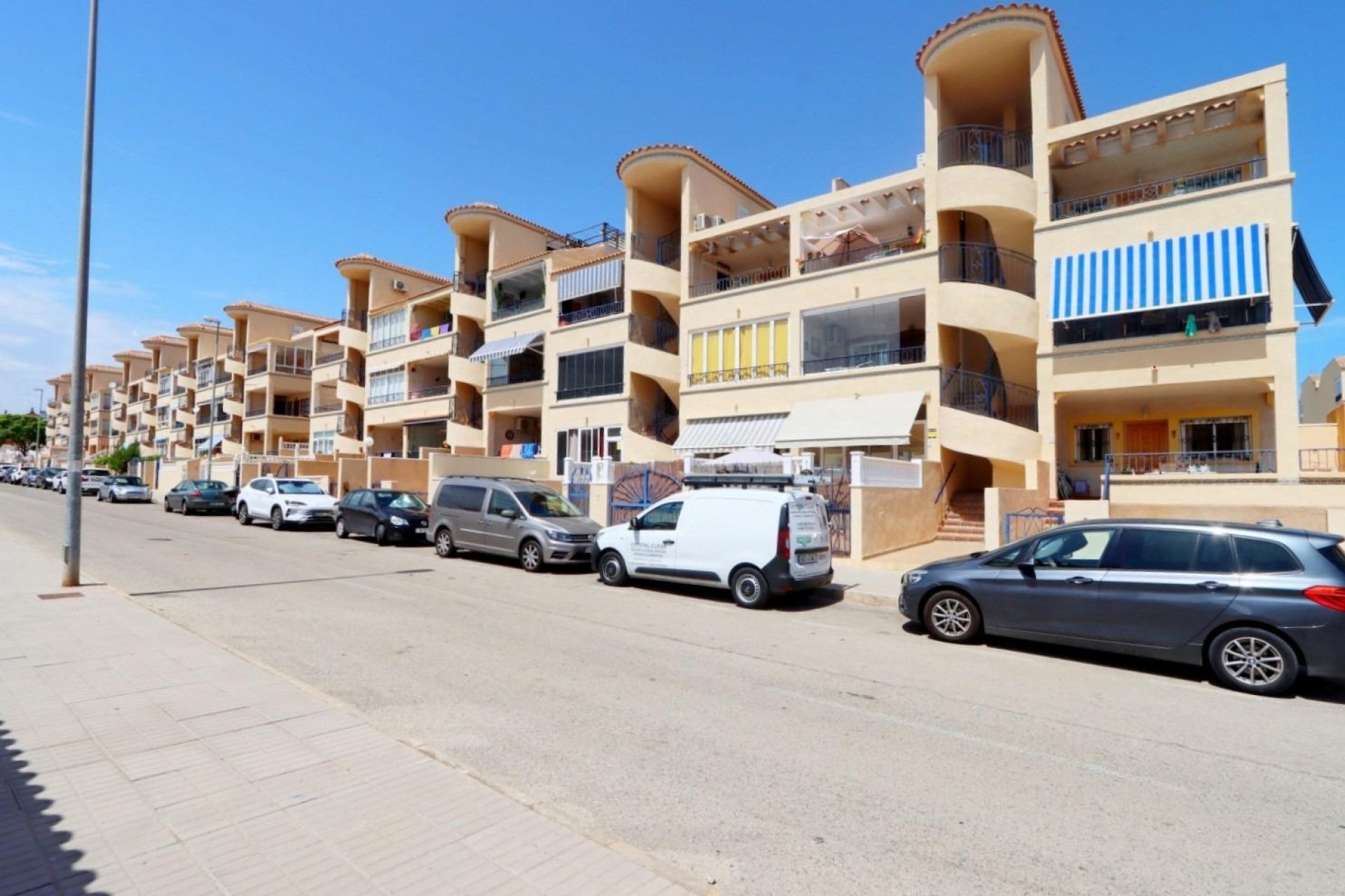 Resale - Apartment -
Orihuela Costa - Punta Prima
