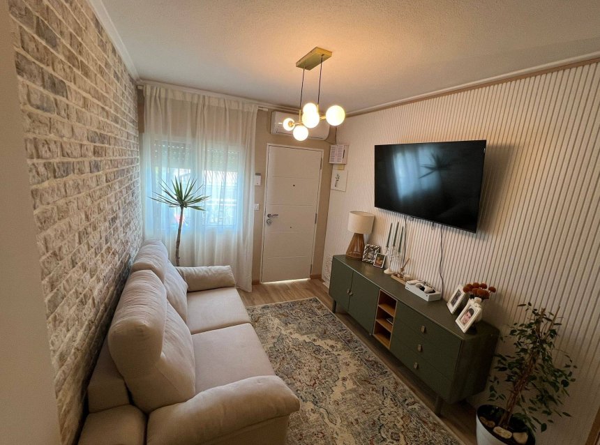 Resale - Apartment -
Pilar de la Horadada - La Torre De La Horadada