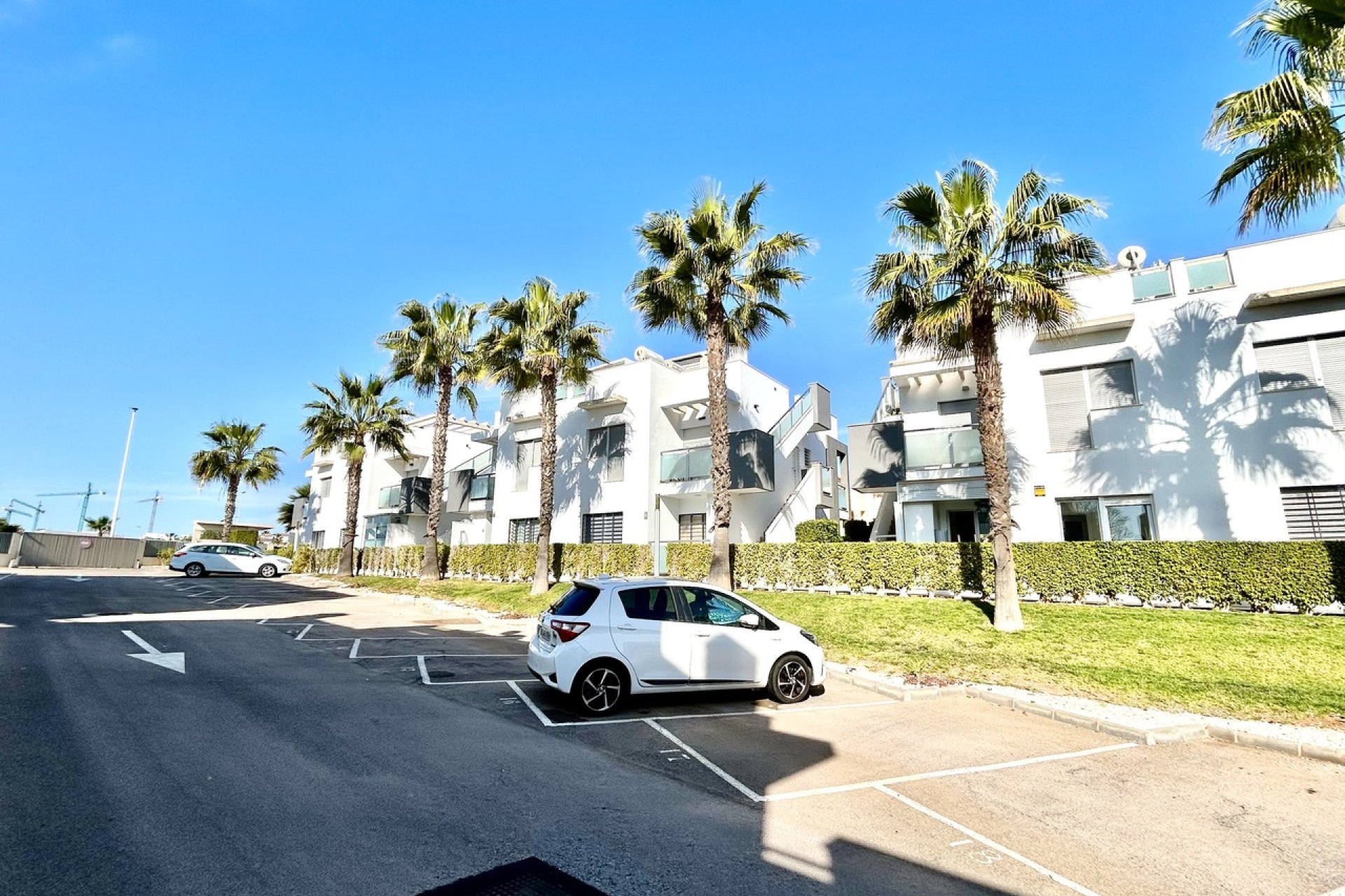 Resale - Apartment -
Punta Prima - Costa Blanca