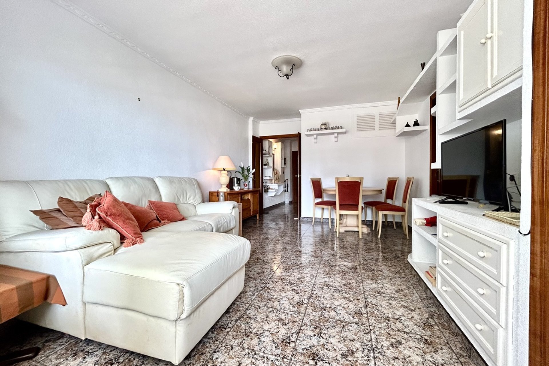 Resale - Apartment -
Punta Prima - Costa Blanca