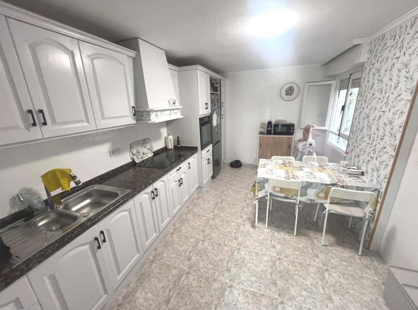 Resale - Apartment -
San Fulgencio - San Fulgencio Pueblo