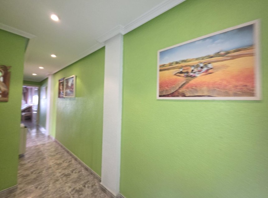 Resale - Apartment -
Torrevieja - Acequion