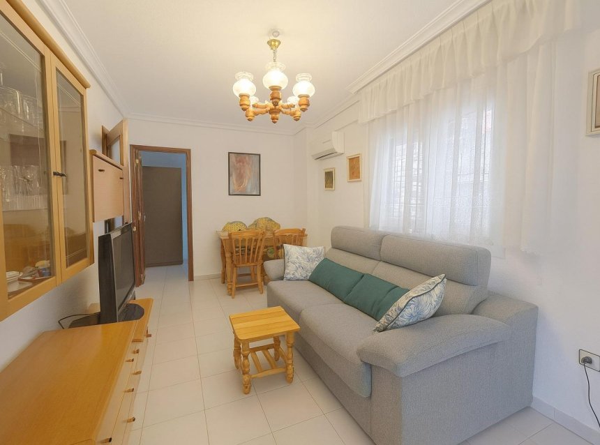 Resale - Apartment -
Torrevieja - Acequion