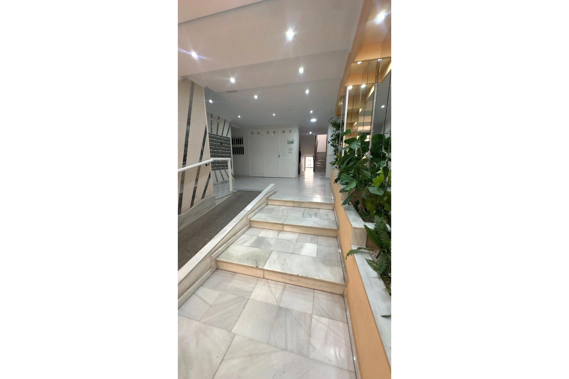 Resale - Apartment -
Torrevieja - Acequion