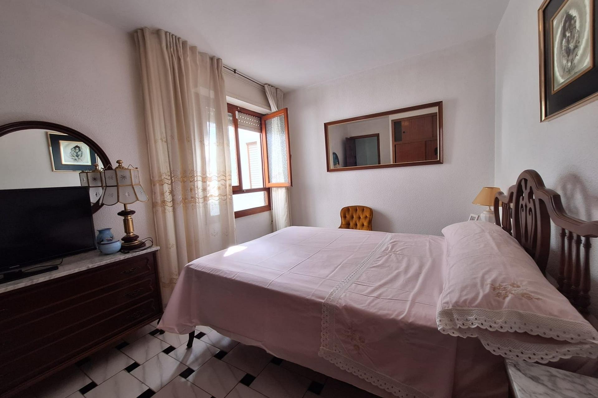 Resale - Apartment -
Torrevieja - Acequion