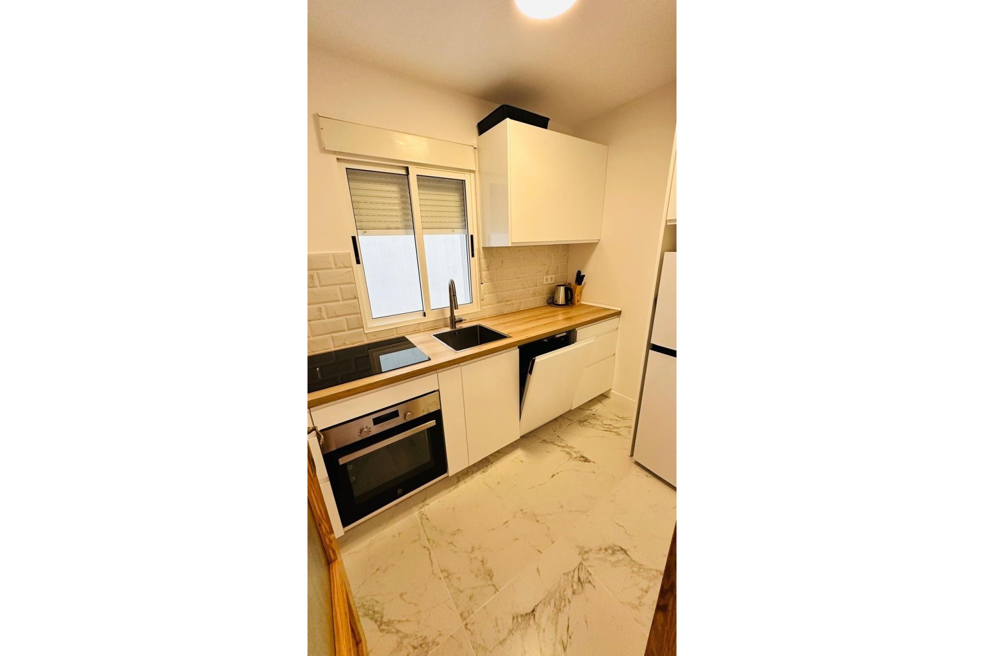 Resale - Apartment -
Torrevieja - Acequion
