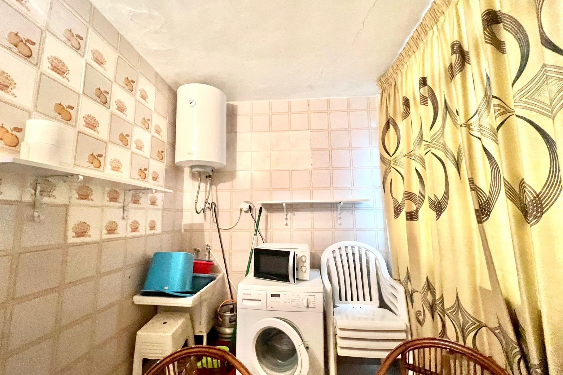 Resale - Apartment -
Torrevieja - Acequion