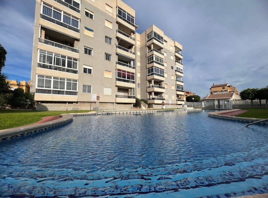 Resale - Apartment -
Torrevieja - Aguas Nuevas