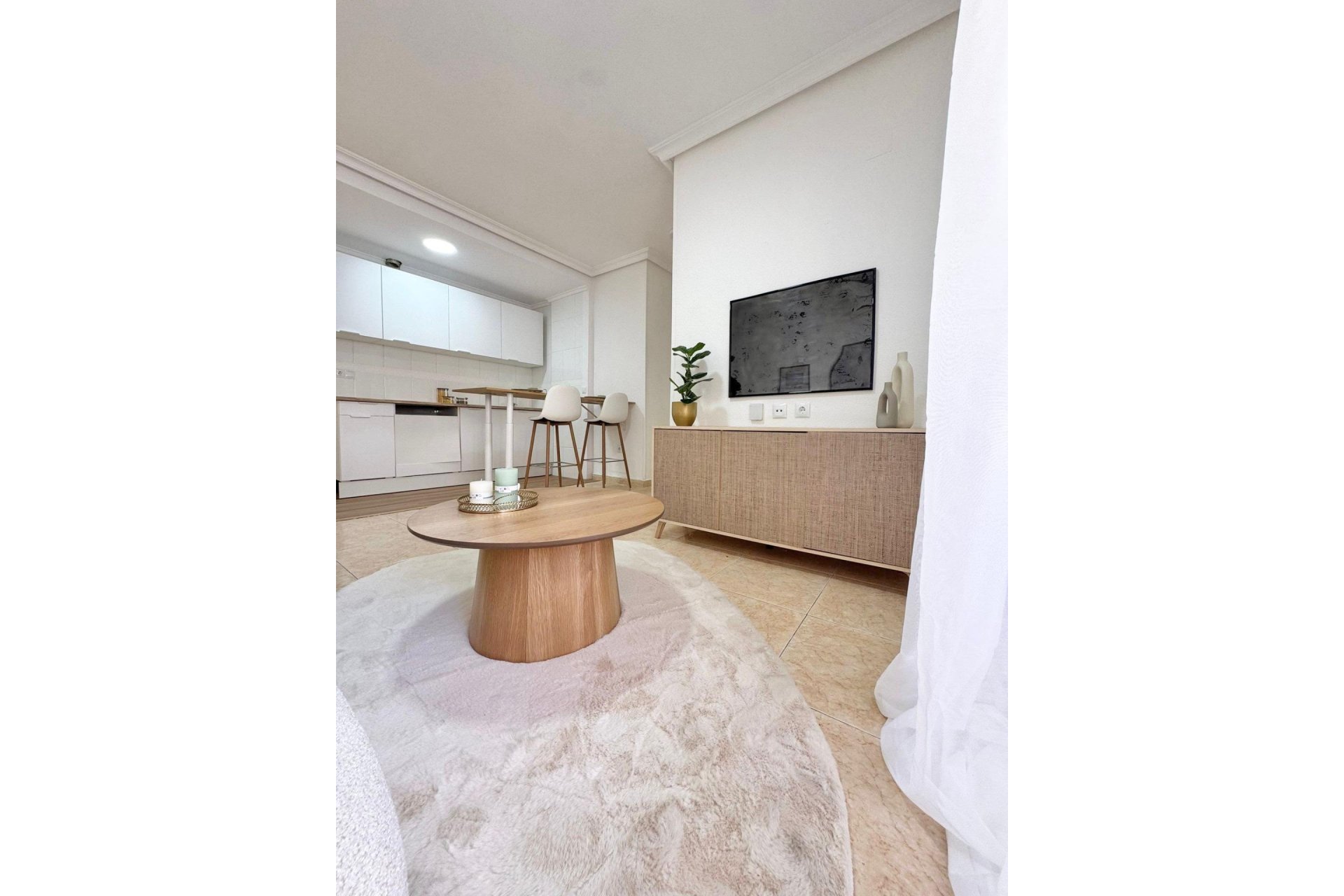 Resale - Apartment -
Torrevieja - Antonio Machado