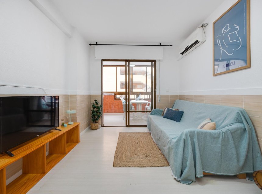 Resale - Apartment -
Torrevieja - Cabo Cervera