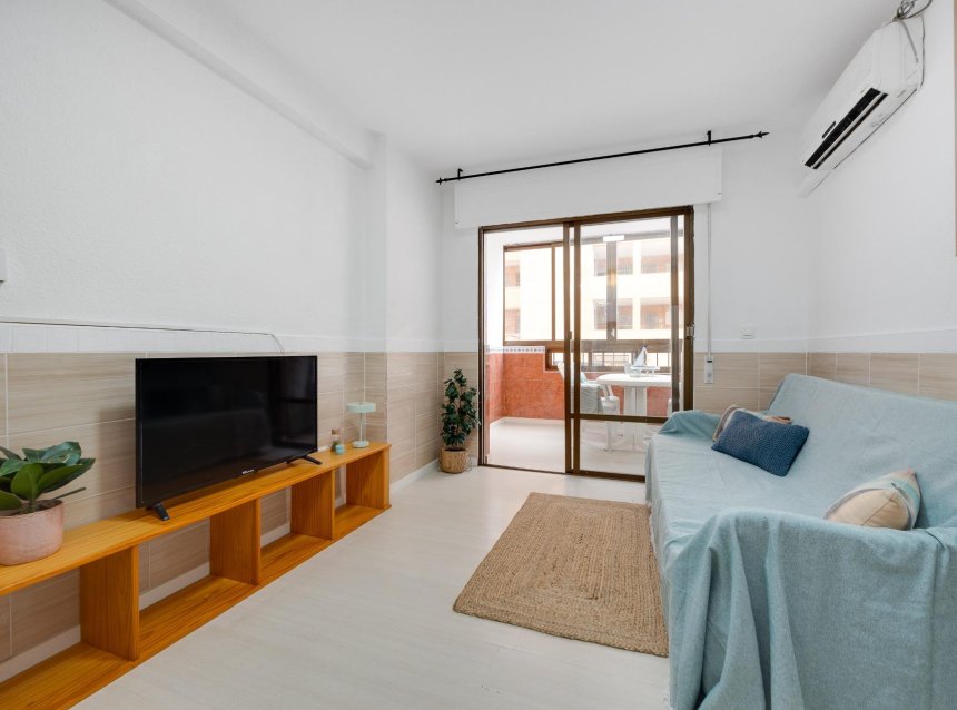 Resale - Apartment -
Torrevieja - Cabo Cervera