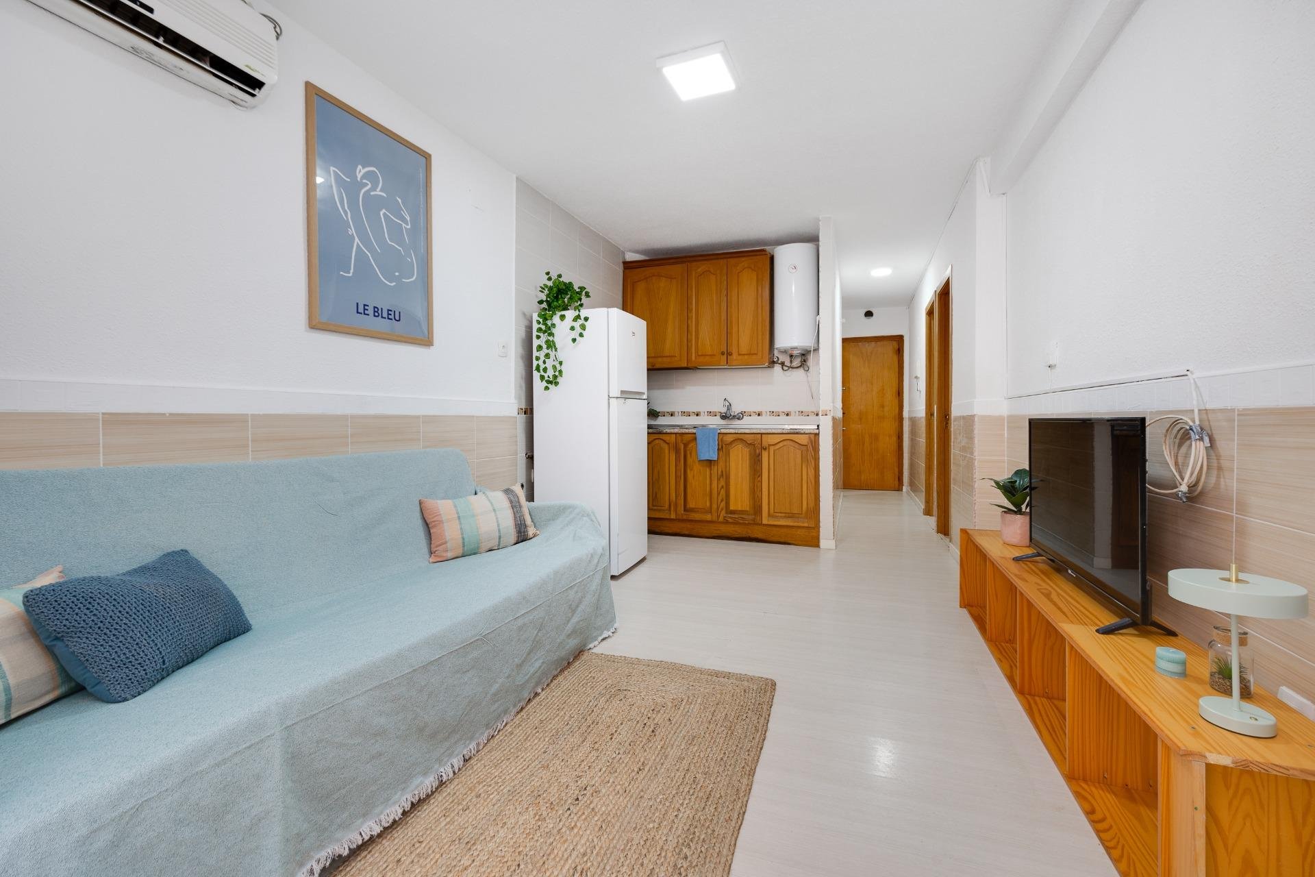 Resale - Apartment -
Torrevieja - Cabo Cervera