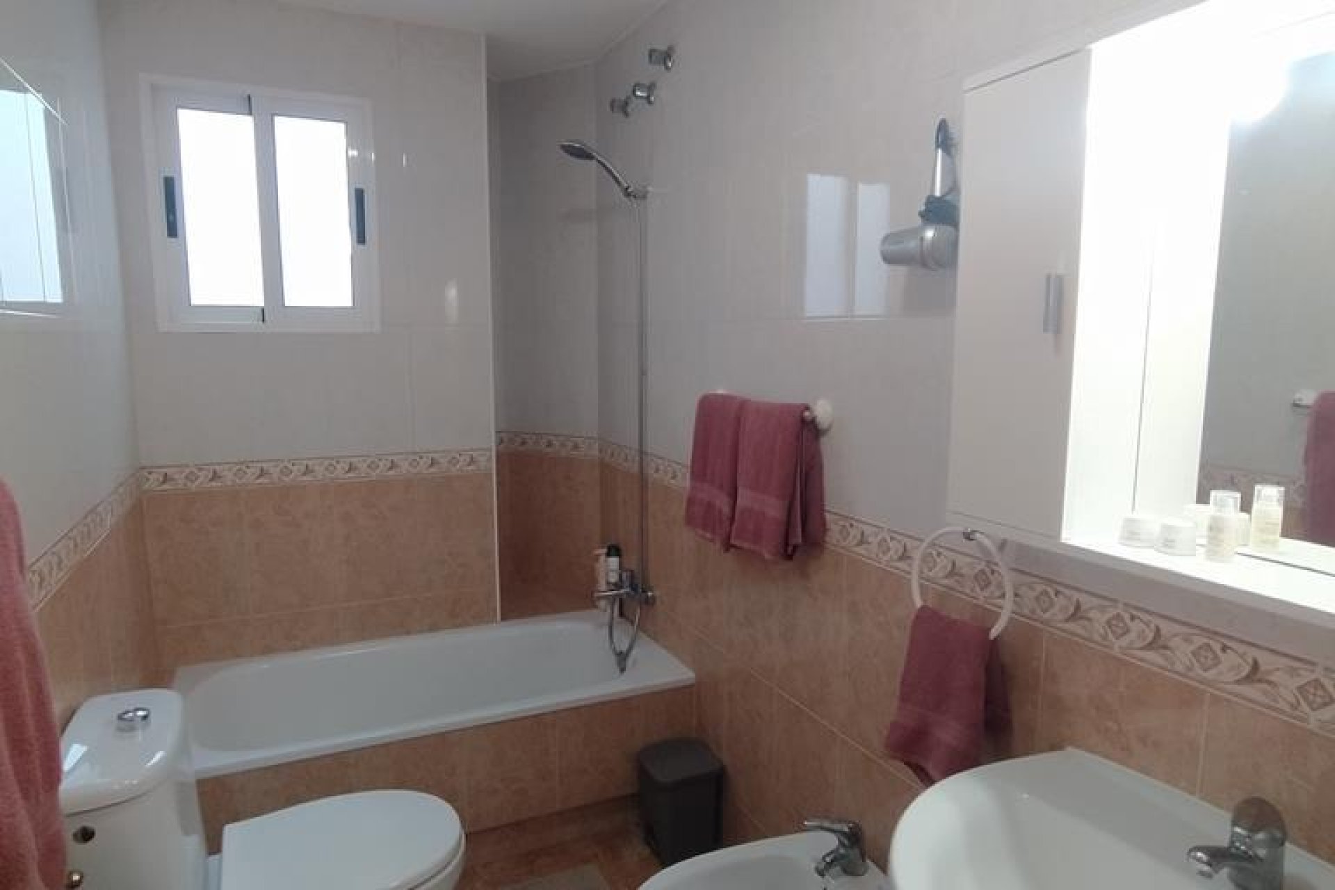 Resale - Apartment -
Torrevieja - CASCO URBANO
