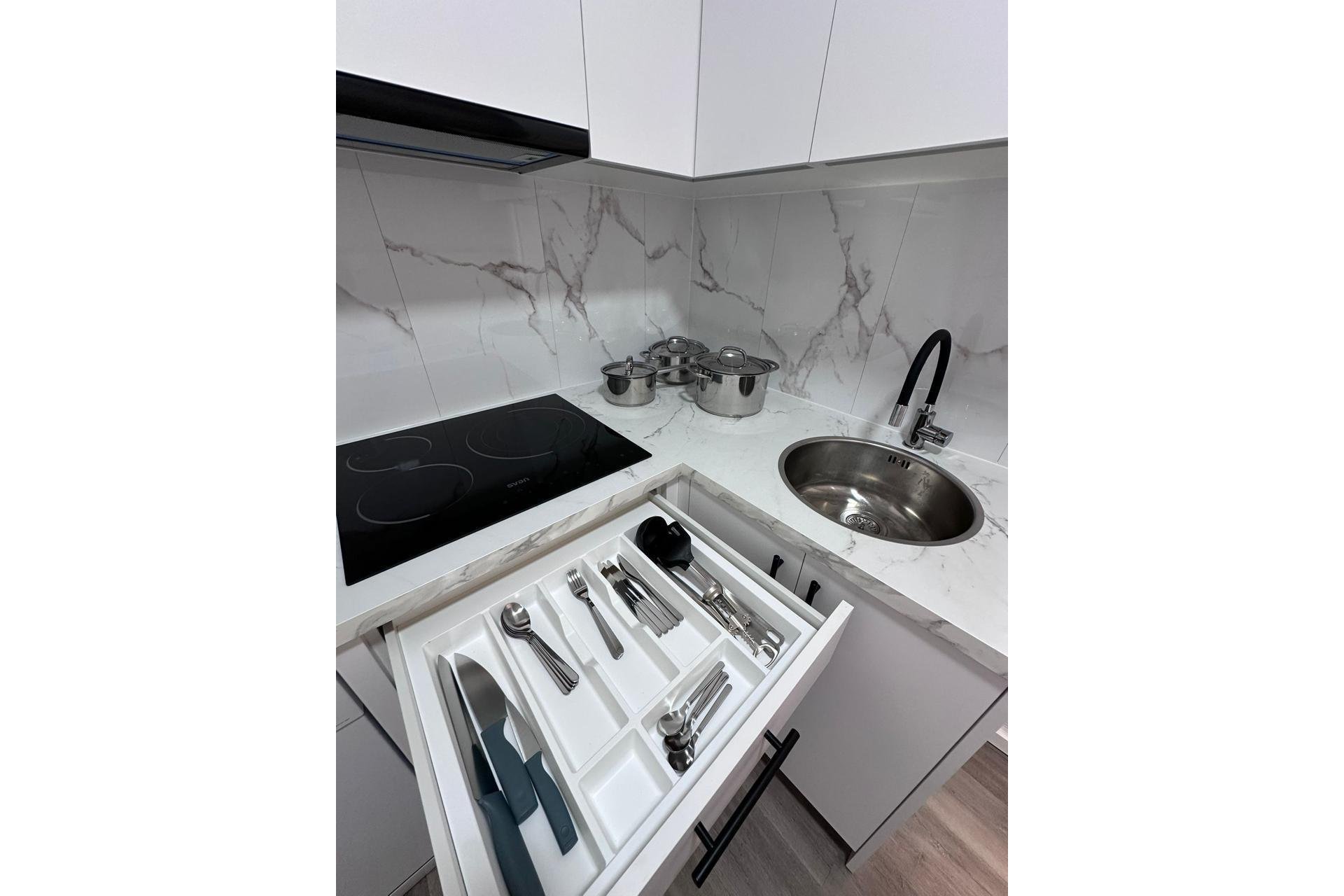 Resale - Apartment -
Torrevieja - Centro - Muelle Pesquero