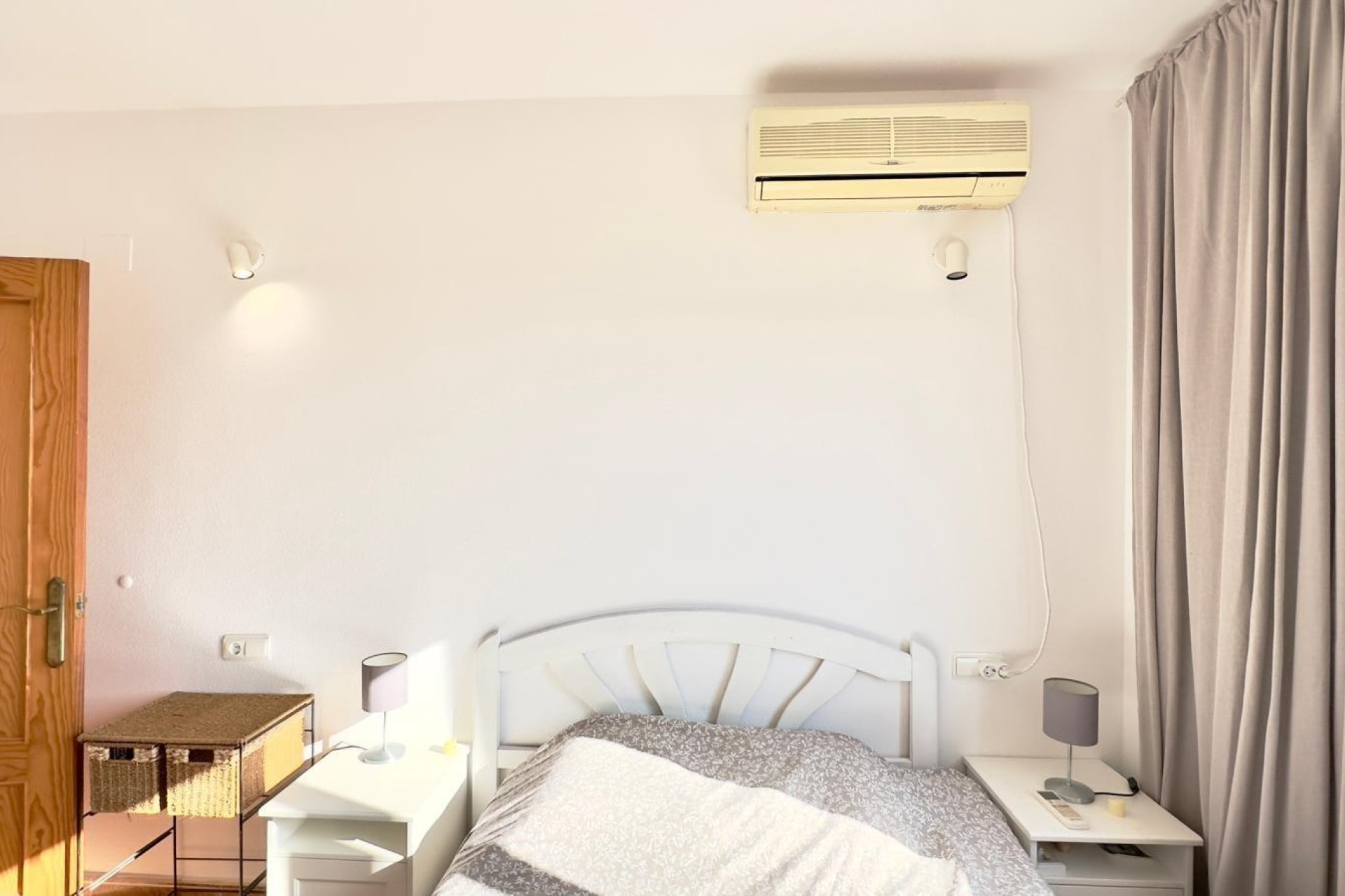 Resale - Apartment -
Torrevieja - Centro