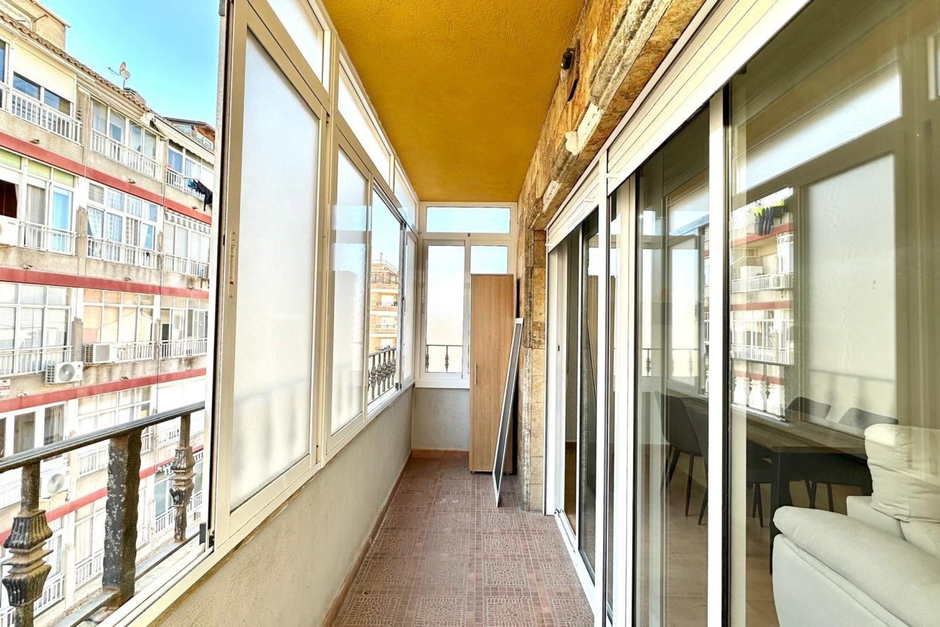 Resale - Apartment -
Torrevieja - Centro