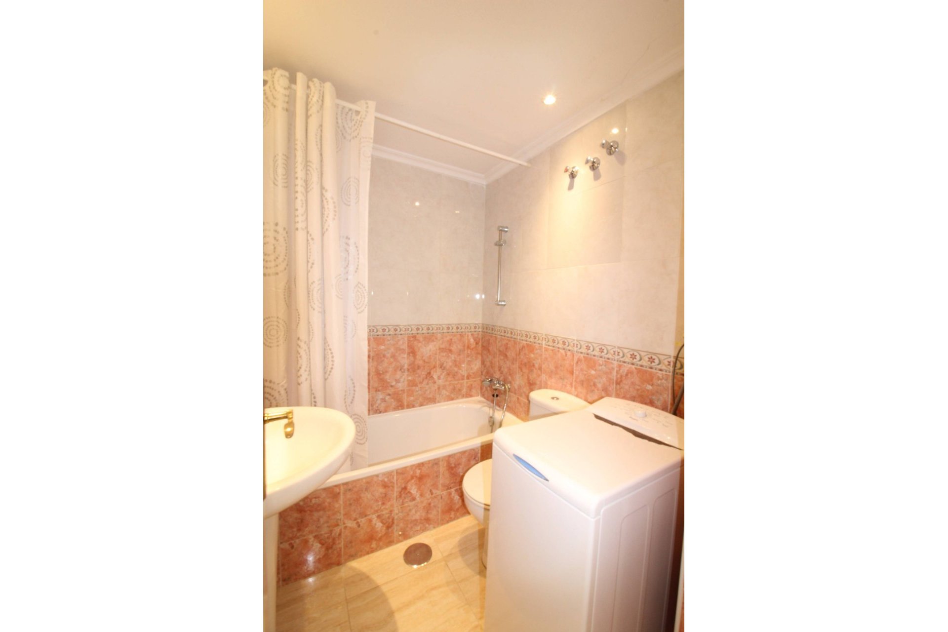 Resale - Apartment -
Torrevieja - Centro