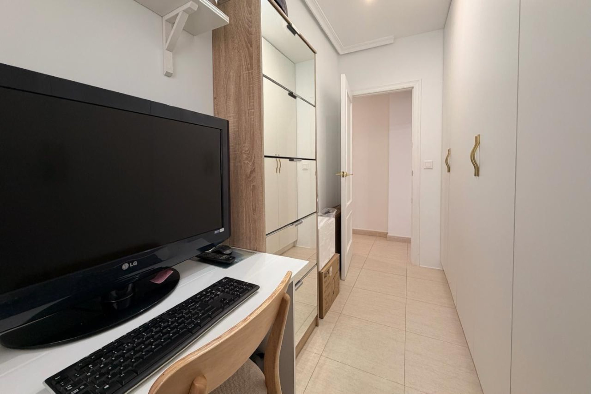 Resale - Apartment -
Torrevieja - Centro