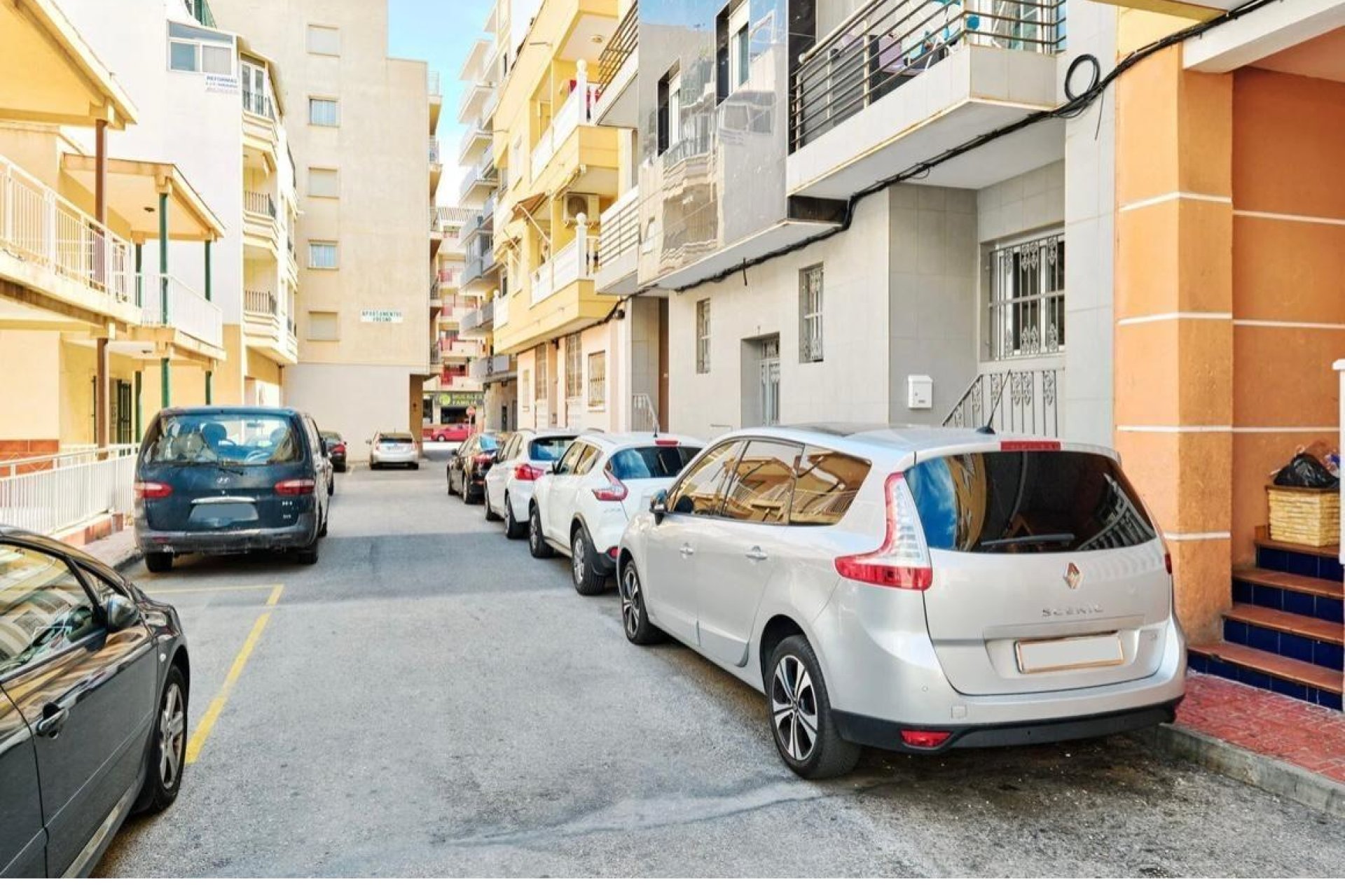 Resale - Apartment -
Torrevieja - Centro
