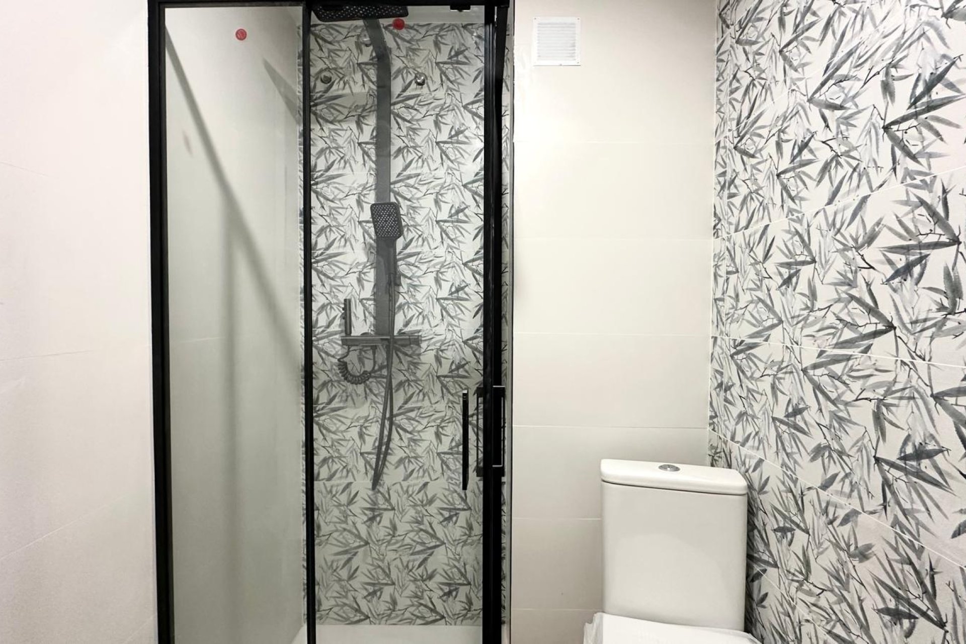 Resale - Apartment -
Torrevieja - Centro