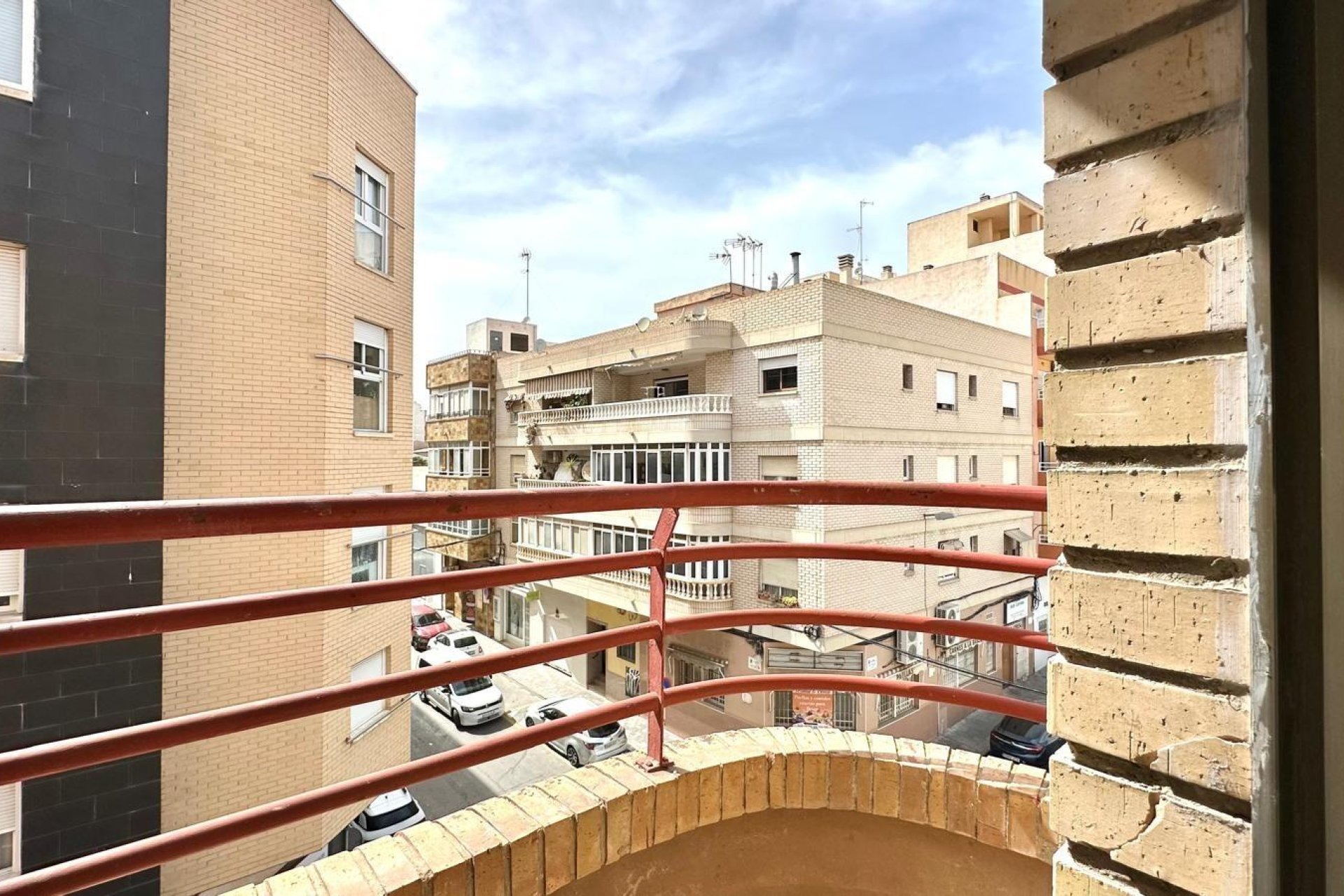 Resale - Apartment -
Torrevieja - Centro