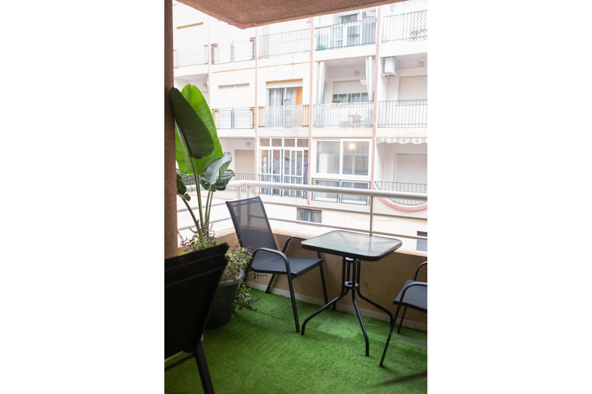 Resale - Apartment -
Torrevieja - Centro