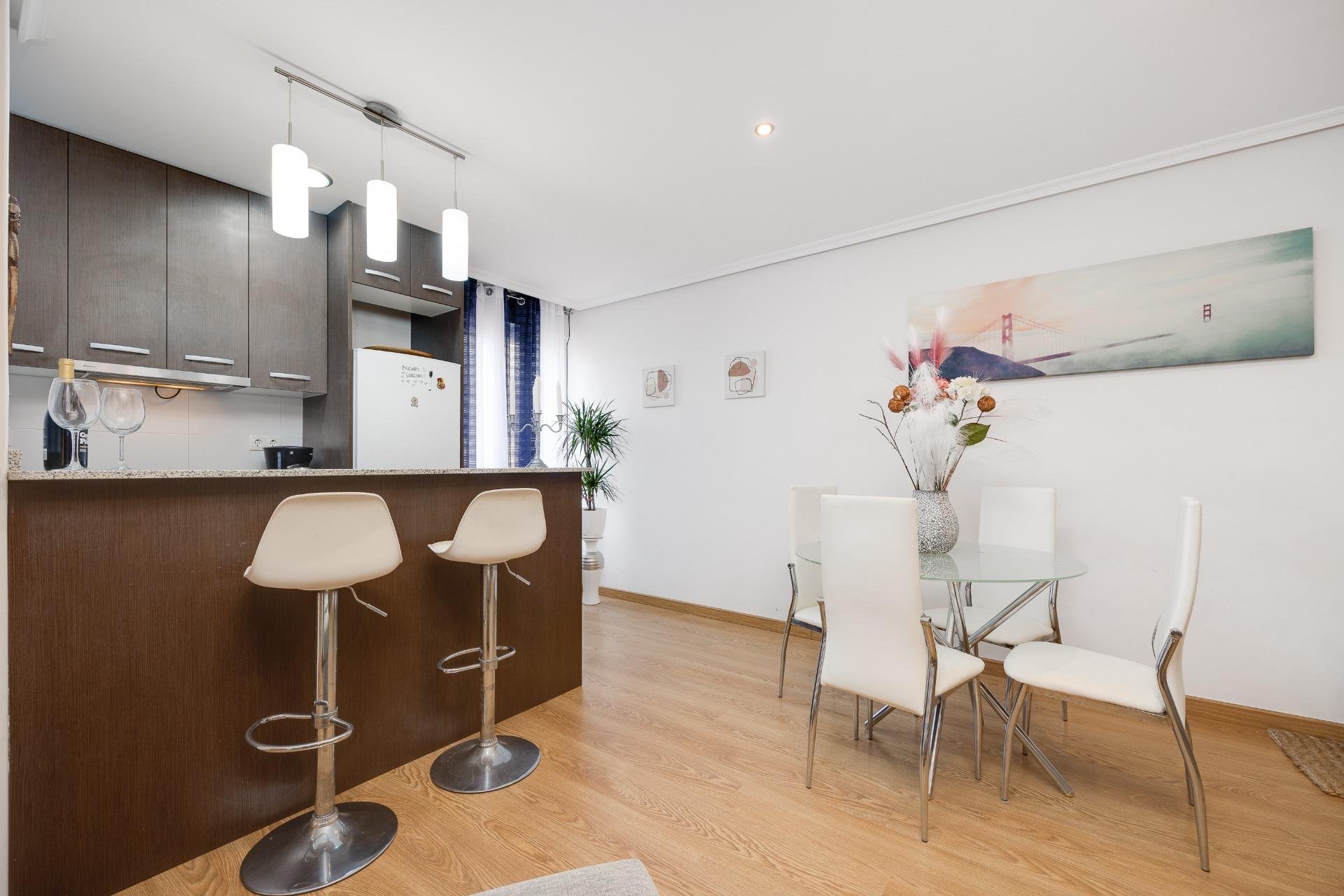 Resale - Apartment -
Torrevieja - Centro