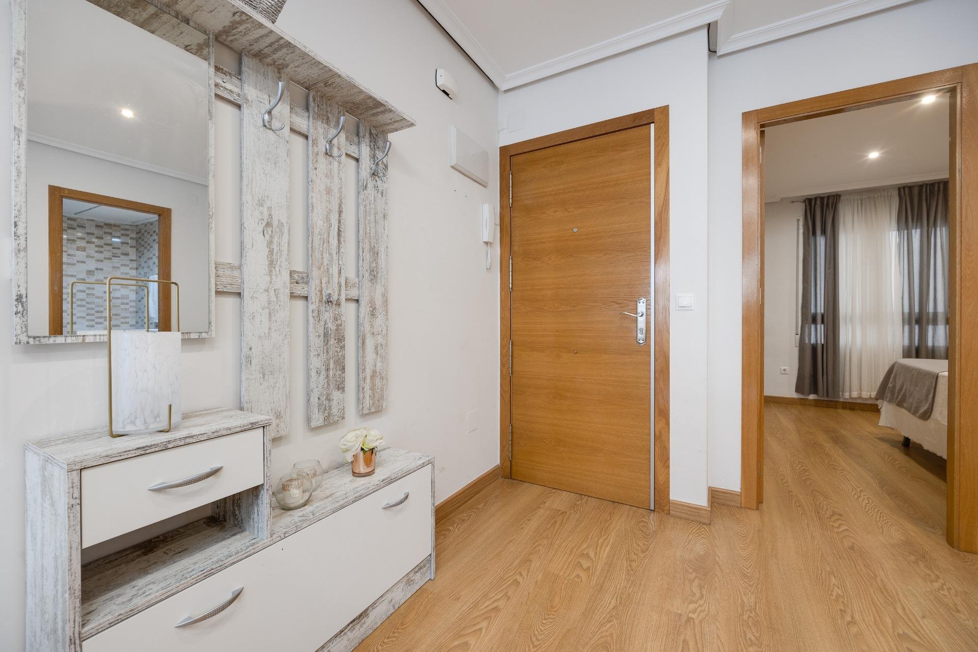Resale - Apartment -
Torrevieja - Centro