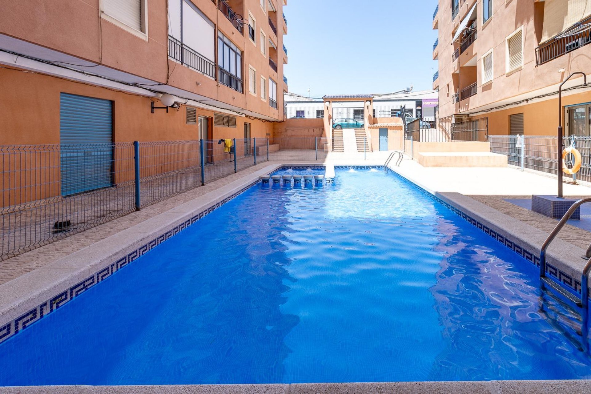 Resale - Apartment -
Torrevieja - Centro