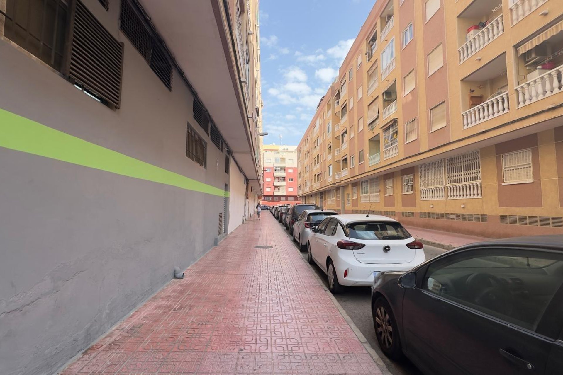 Resale - Apartment -
Torrevieja - Centro