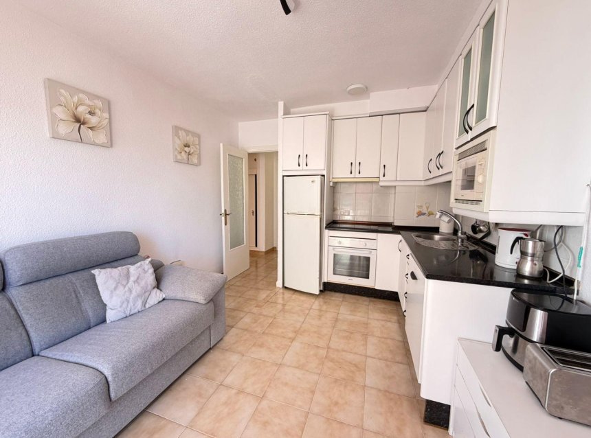 Resale - Apartment -
Torrevieja - Centro