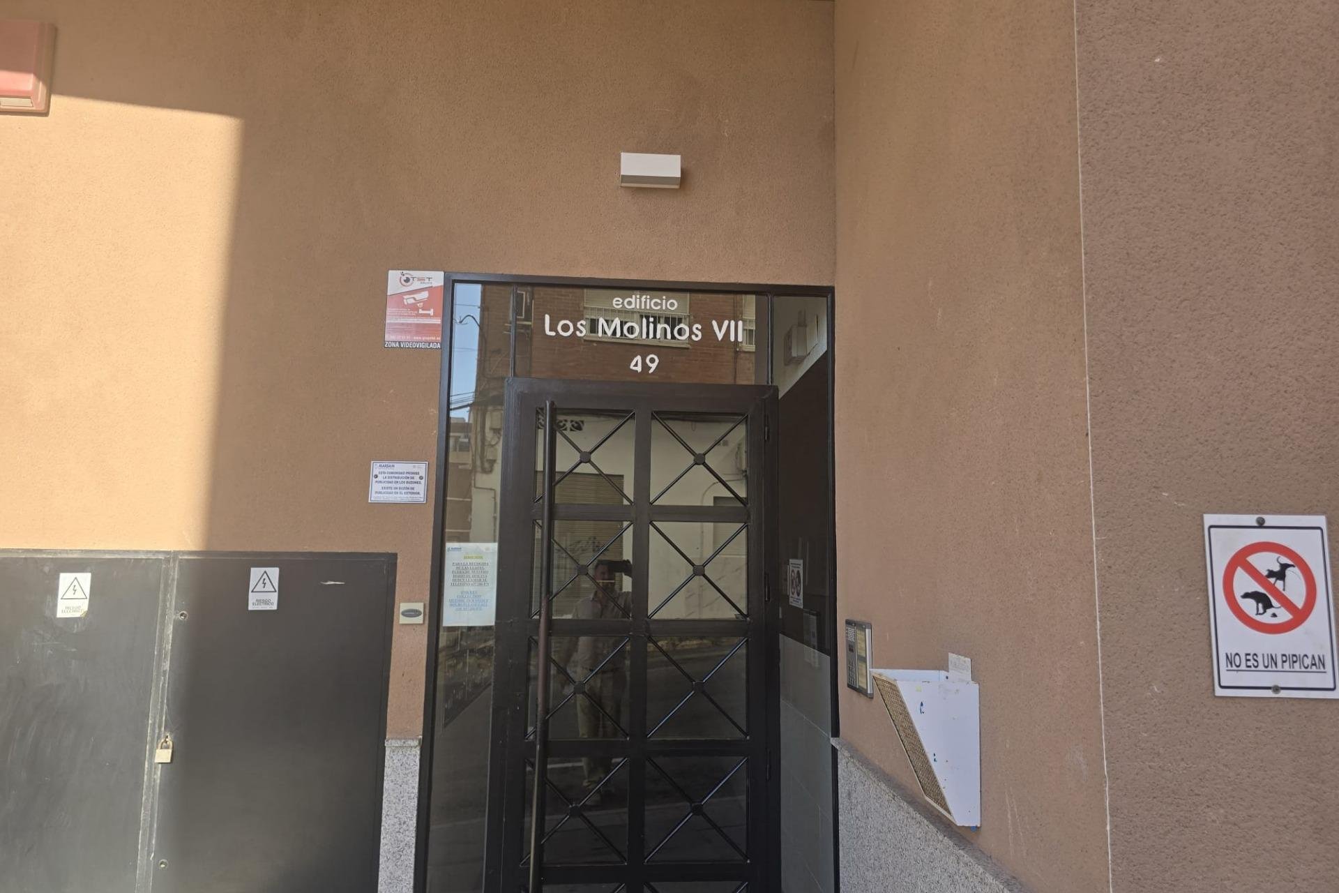 Resale - Apartment -
Torrevieja - Centro