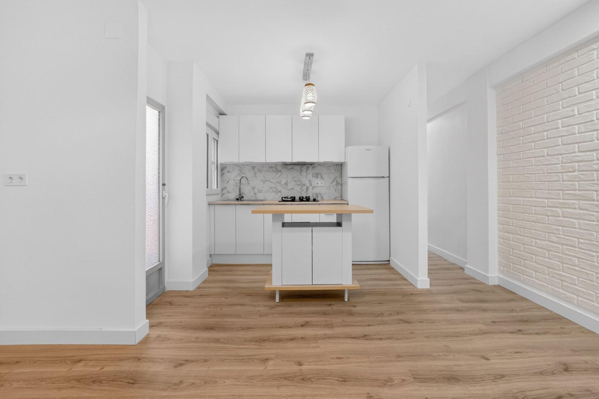 Resale - Apartment -
Torrevieja - Centro