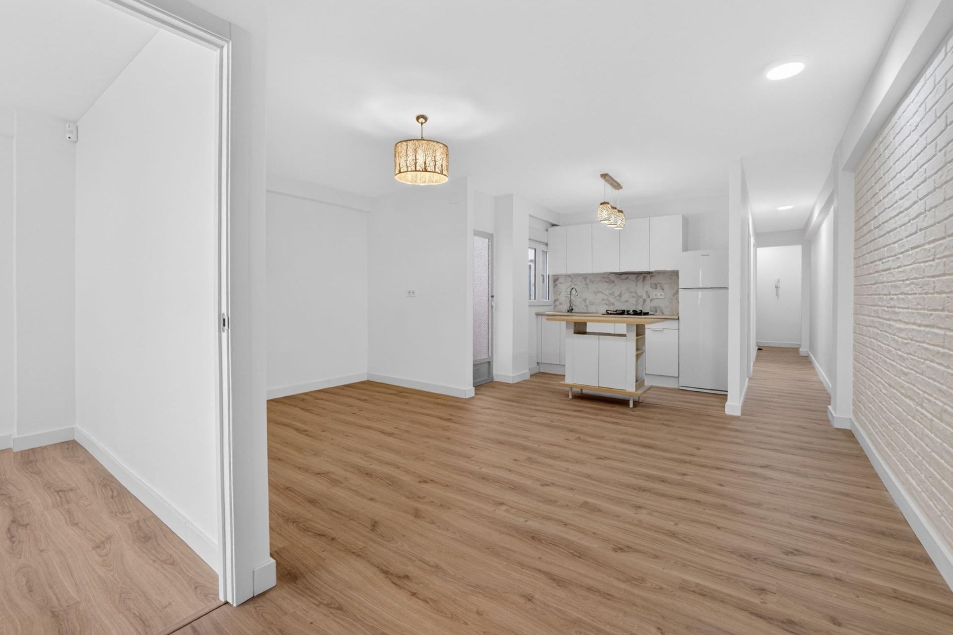 Resale - Apartment -
Torrevieja - Centro