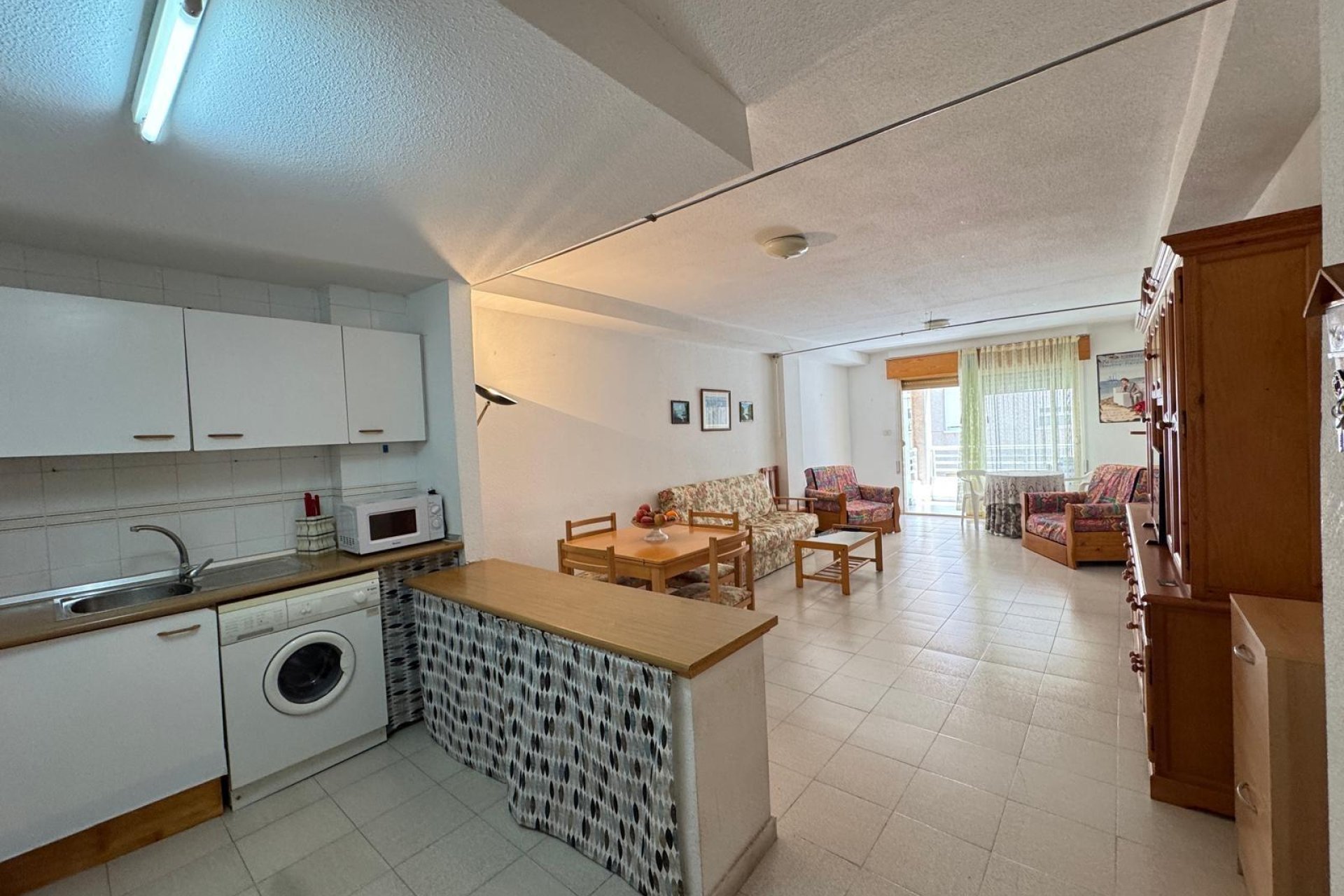 Resale - Apartment -
Torrevieja - Centro