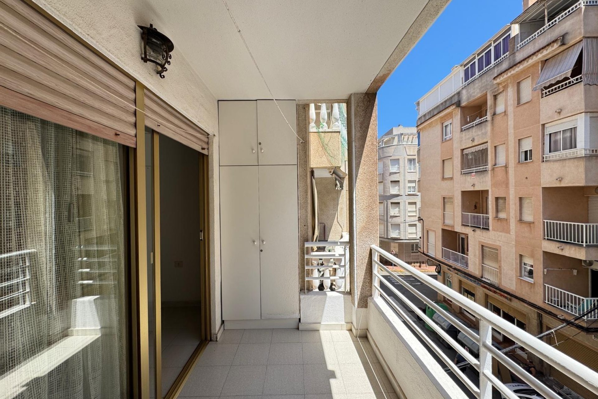 Resale - Apartment -
Torrevieja - Centro