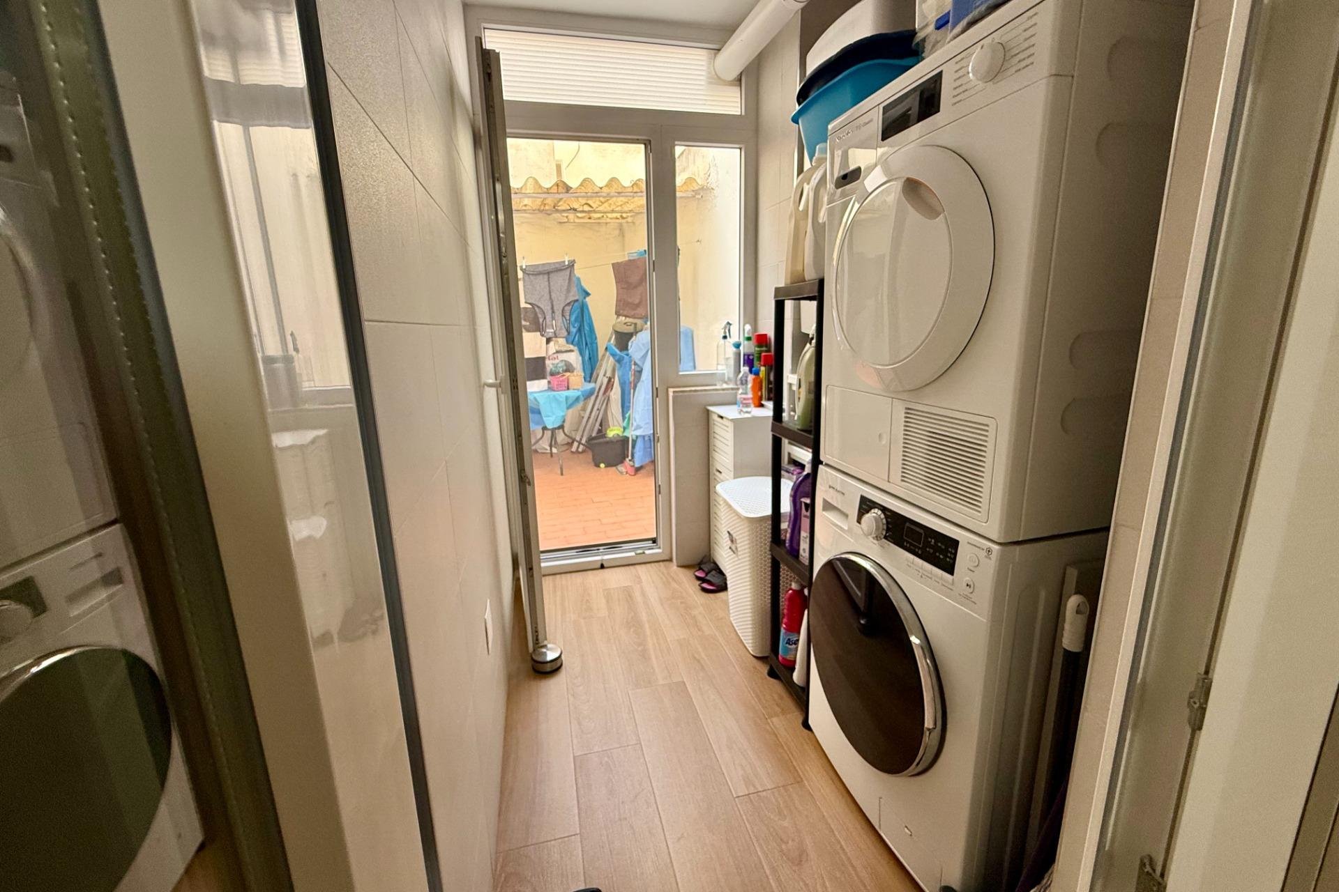 Resale - Apartment -
Torrevieja - Centro