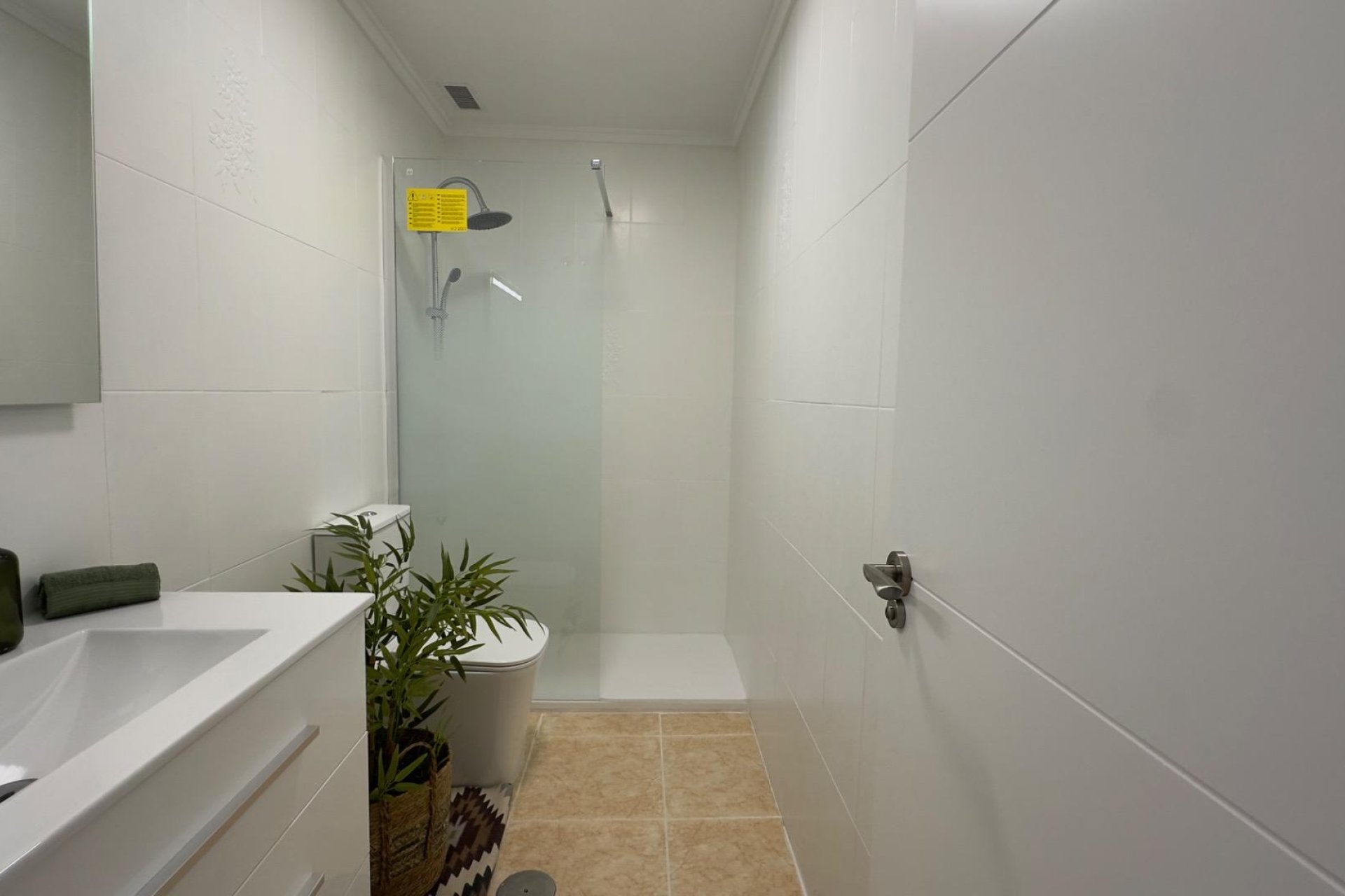 Resale - Apartment -
Torrevieja - Centro