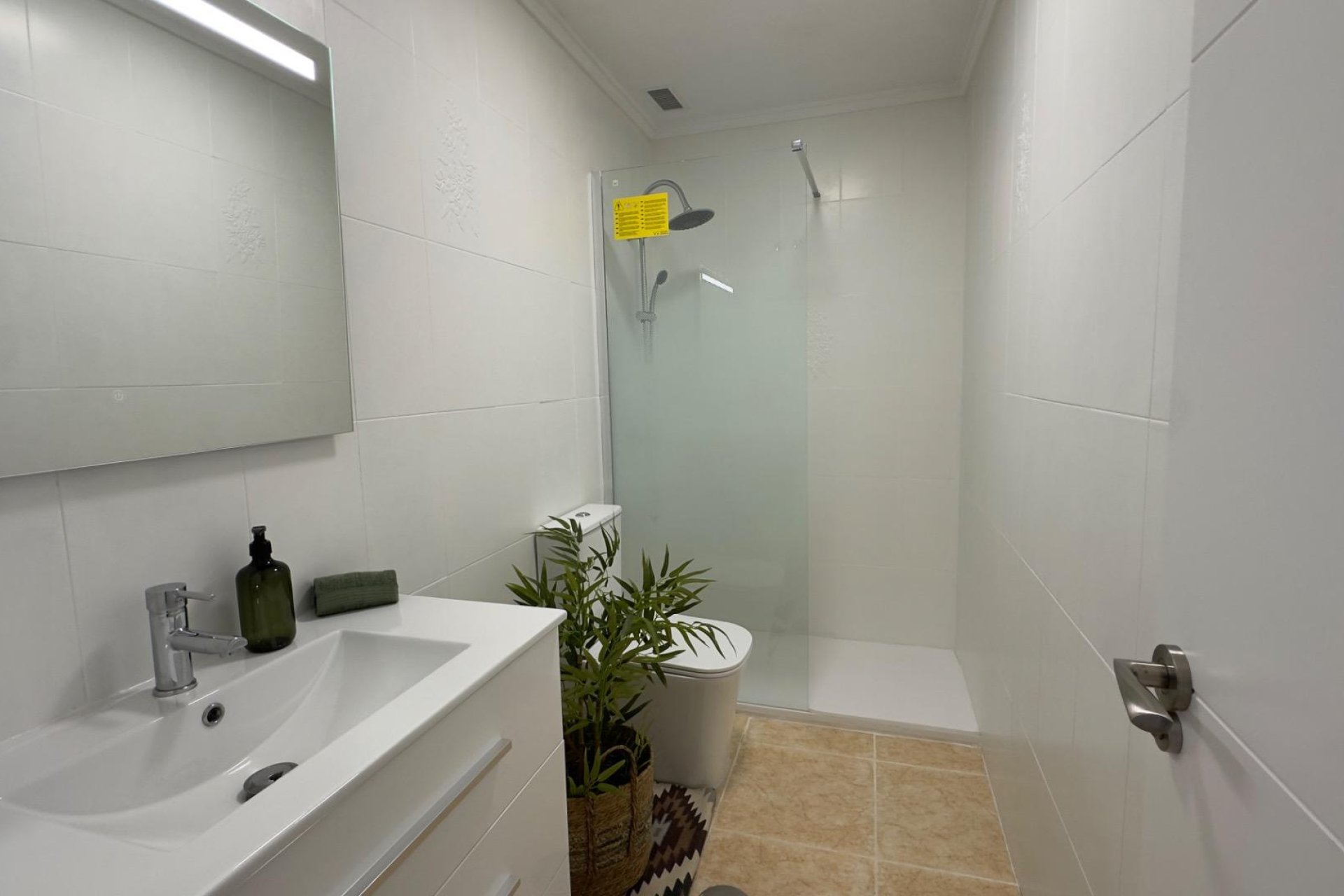 Resale - Apartment -
Torrevieja - Centro