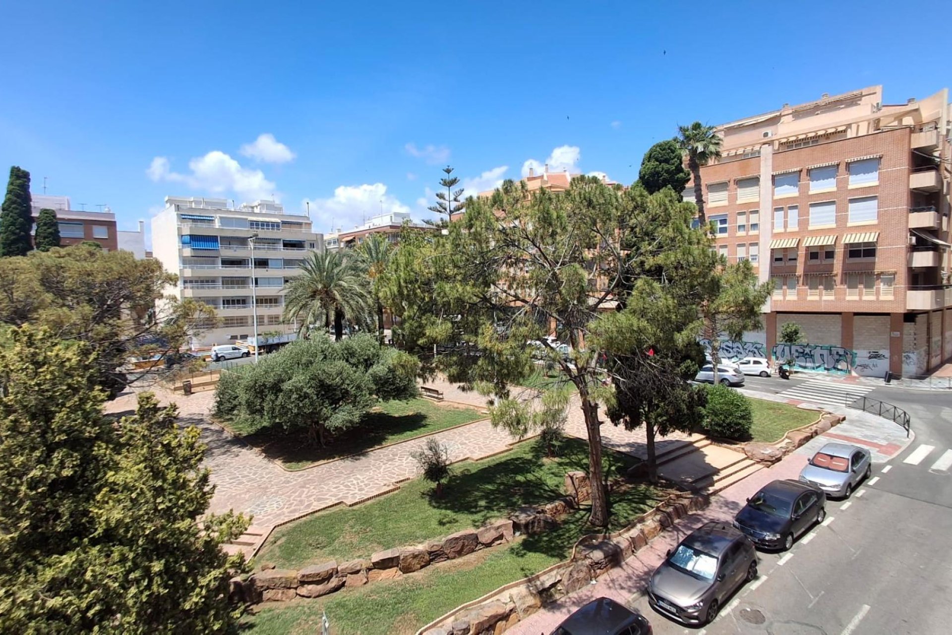 Resale - Apartment -
Torrevieja - Centro