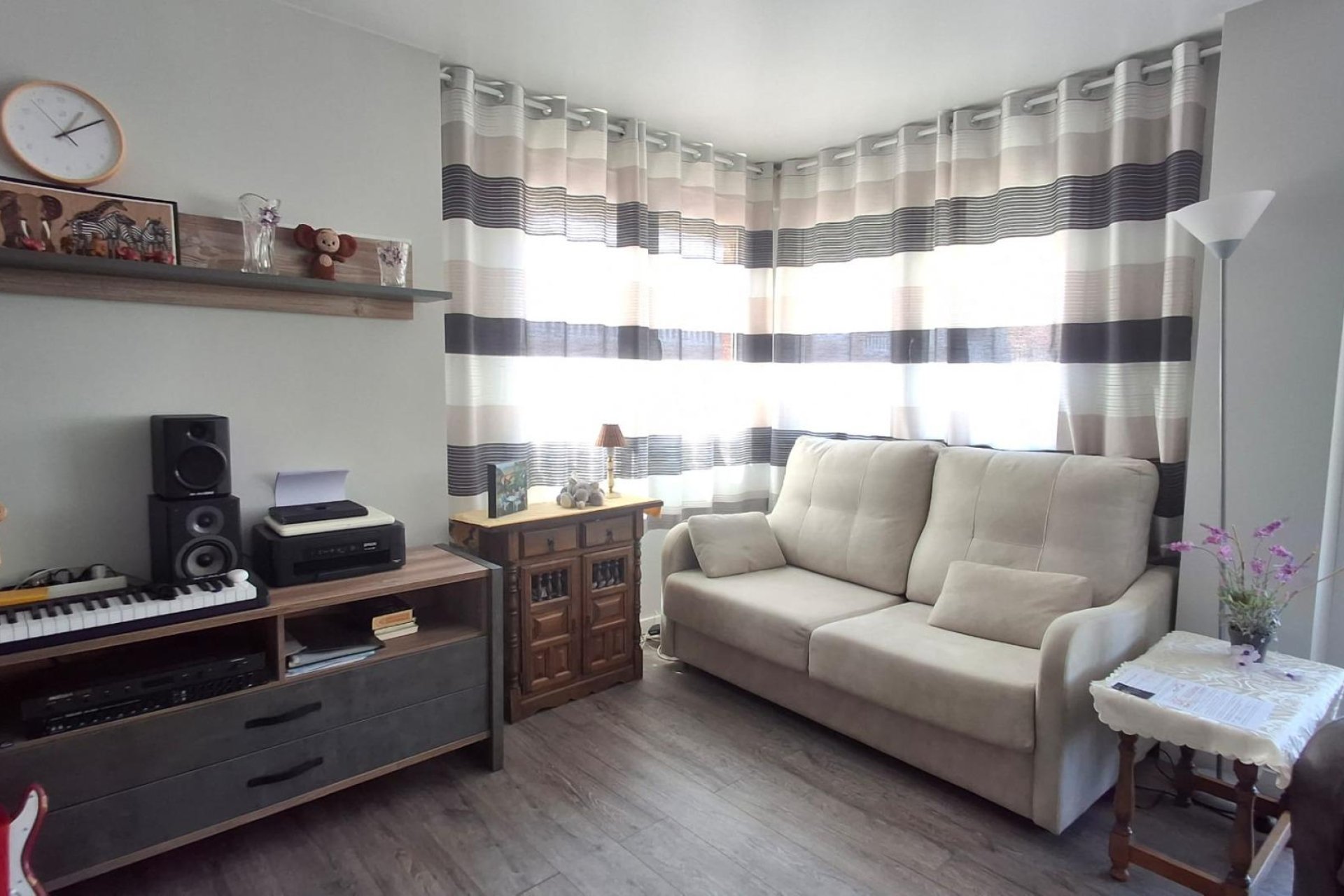 Resale - Apartment -
Torrevieja - Centro