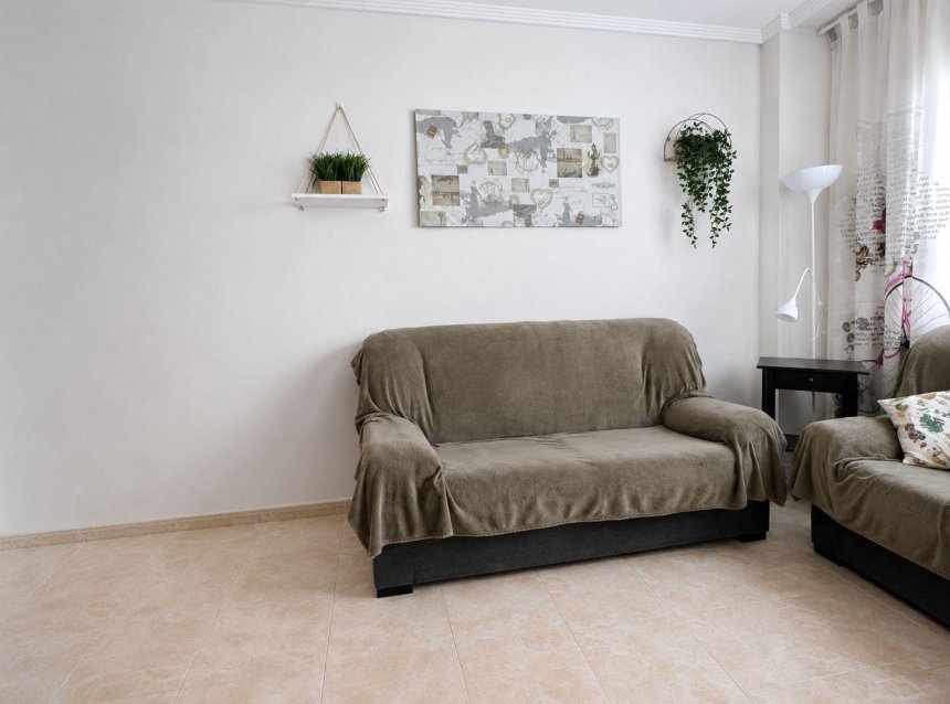Resale - Apartment -
Torrevieja - Centro